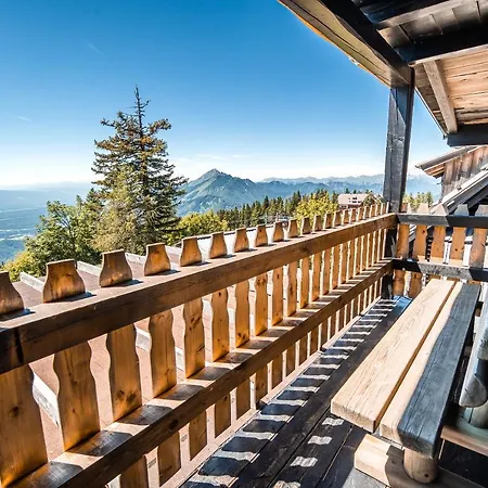 Zvoh, Krvavec, Ski-in, Ski-out * Cerklje na Gorenjskem