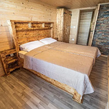 Zvoh, Krvavec, Ski-in, Ski-out Lägenhet