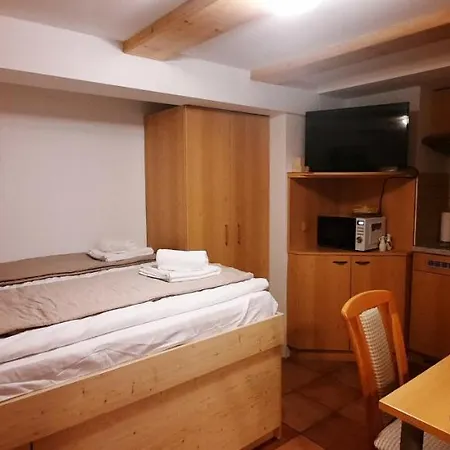 Zvoh, Krvavec, Ski-in, Ski-out Appartement *