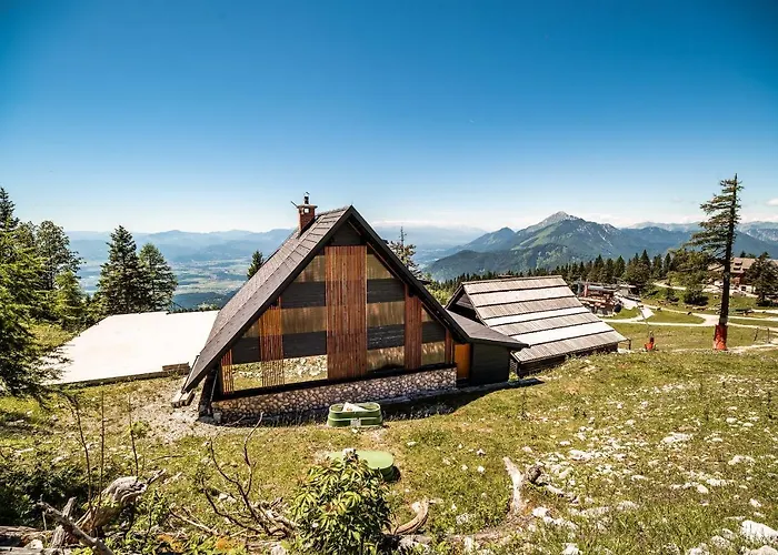 Zvoh, Krvavec, Ski-in, Ski-out *