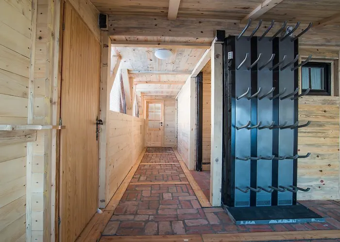 Zvoh, Krvavec, Ski-in, Ski-out